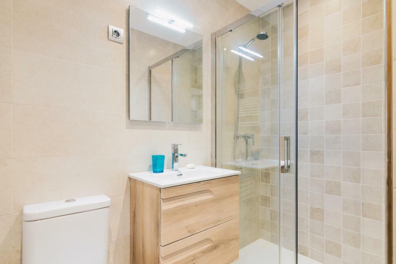 Amalur Apartment By People Rentals Bilbao Bagian luar foto
