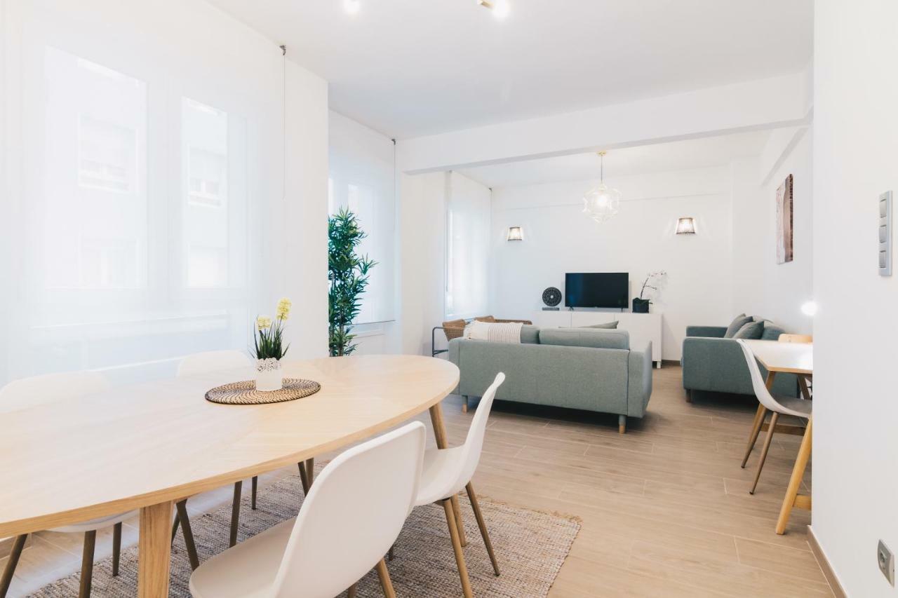 Amalur Apartment By People Rentals Bilbao Bagian luar foto