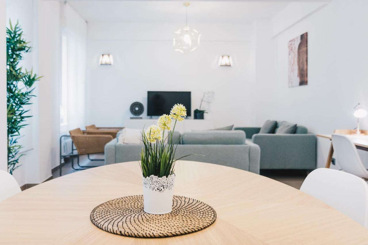 Amalur Apartment By People Rentals Bilbao Bagian luar foto